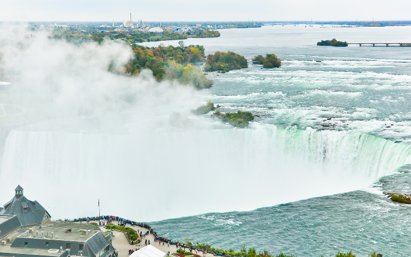 exclusive-day-tour-of-niagara-falls-with-boat-and-helicopter-ride-800x500-1697111395.jpg